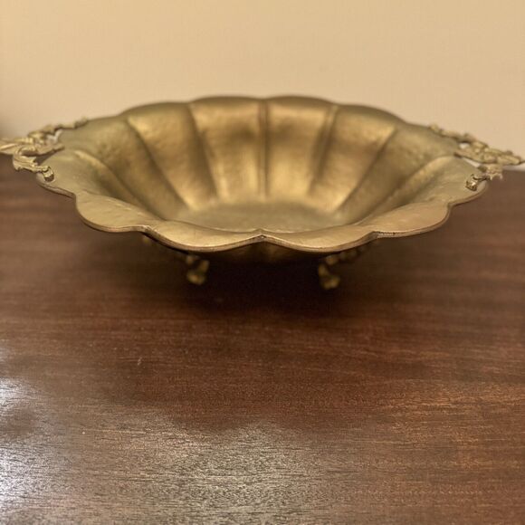 VTG Brass Large 17" Bowl Patina Scalloped Footed Centerpiece Hand Crafted India - Picture 1 of 16